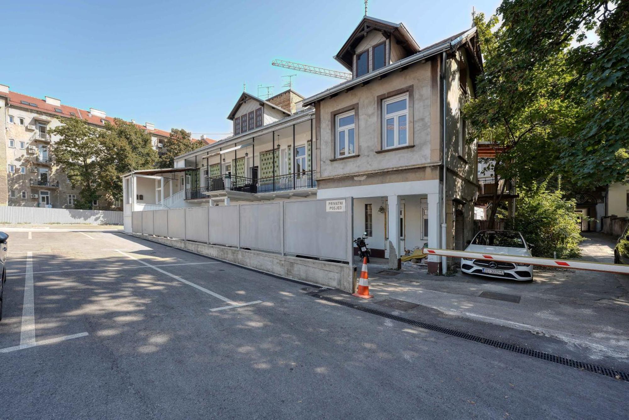 Apartments Old Town Gloria 자그레브 외부 사진