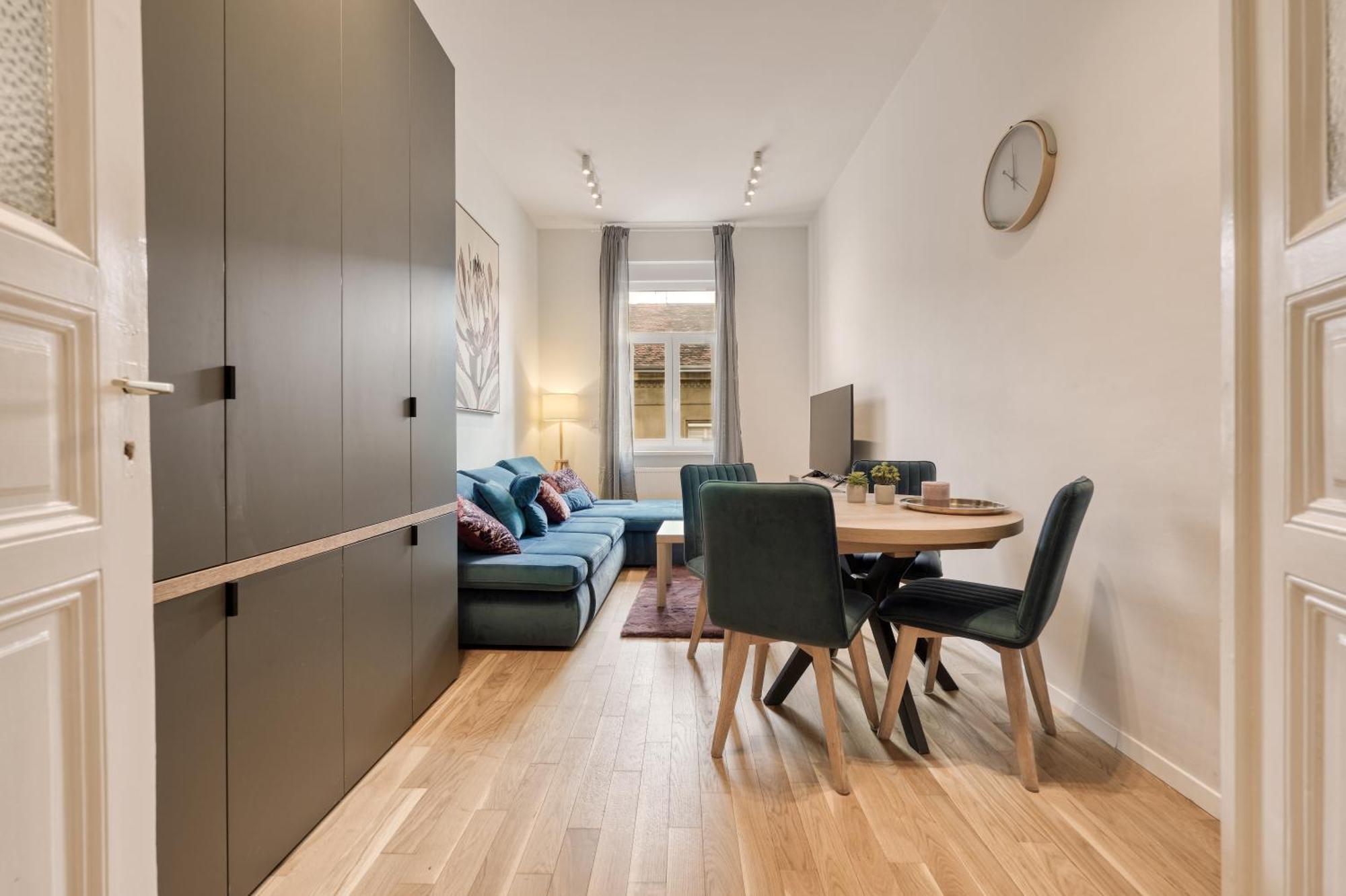Apartments Old Town Gloria 자그레브 외부 사진